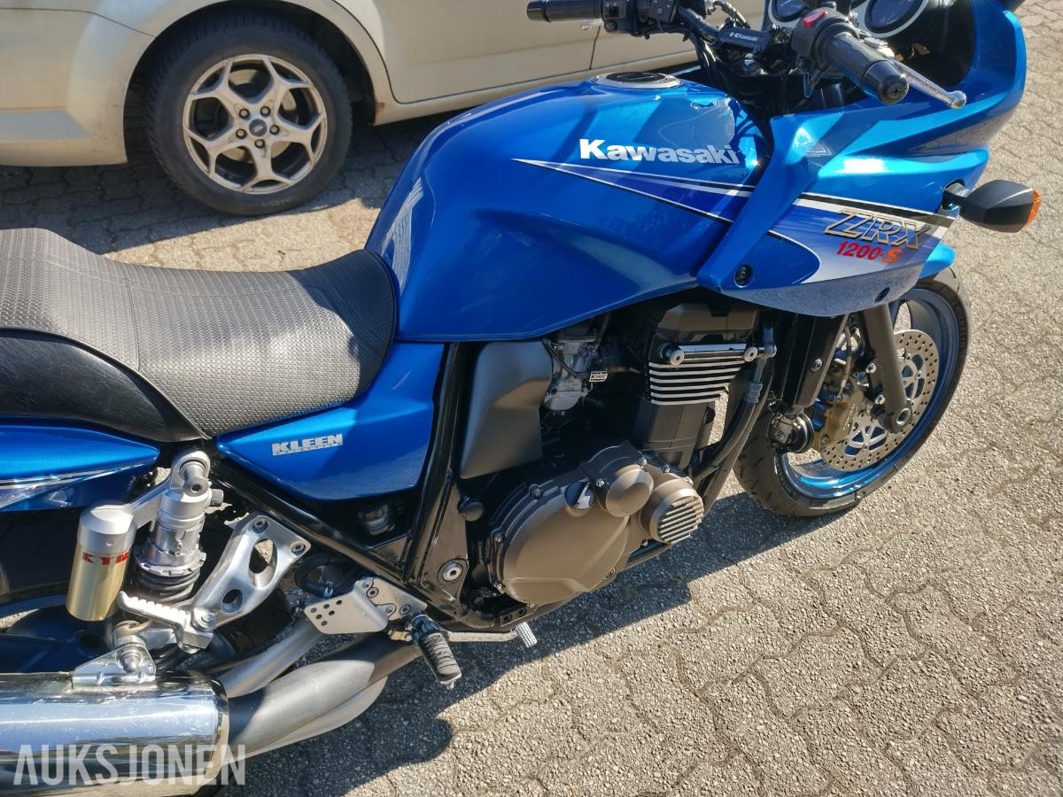 2004 Kawasaki ZRX 1200