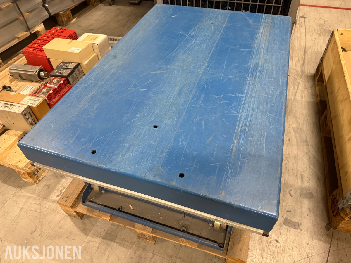Gigant Løftebord 1000kg-Nesten ubrukt