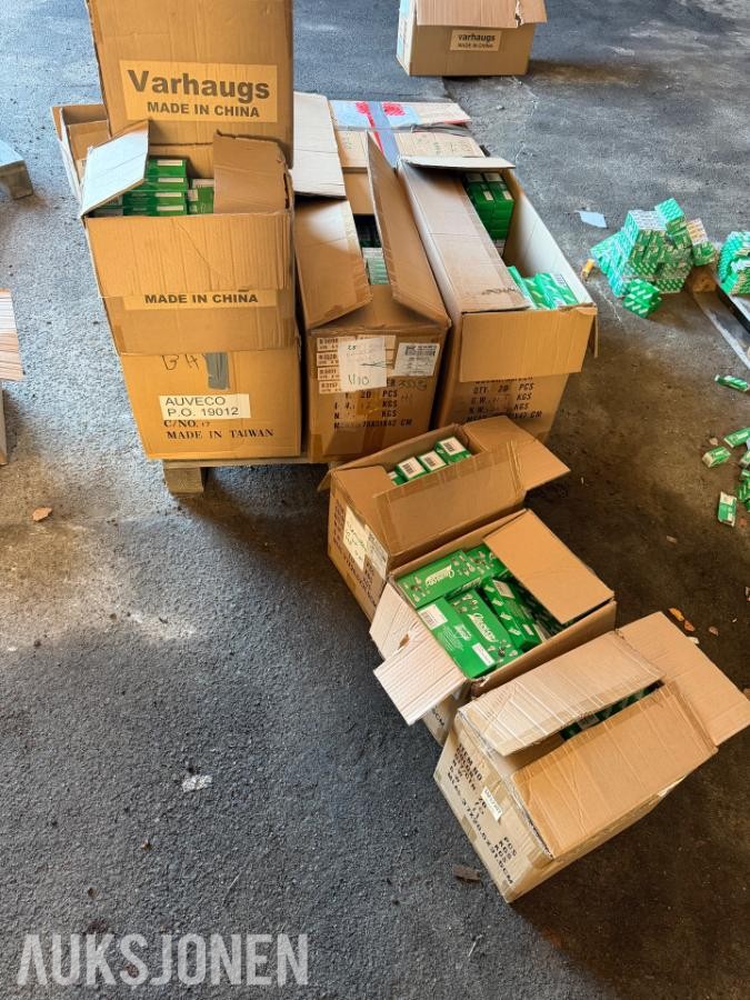 Stort parti 12v pærer de fleste varianter