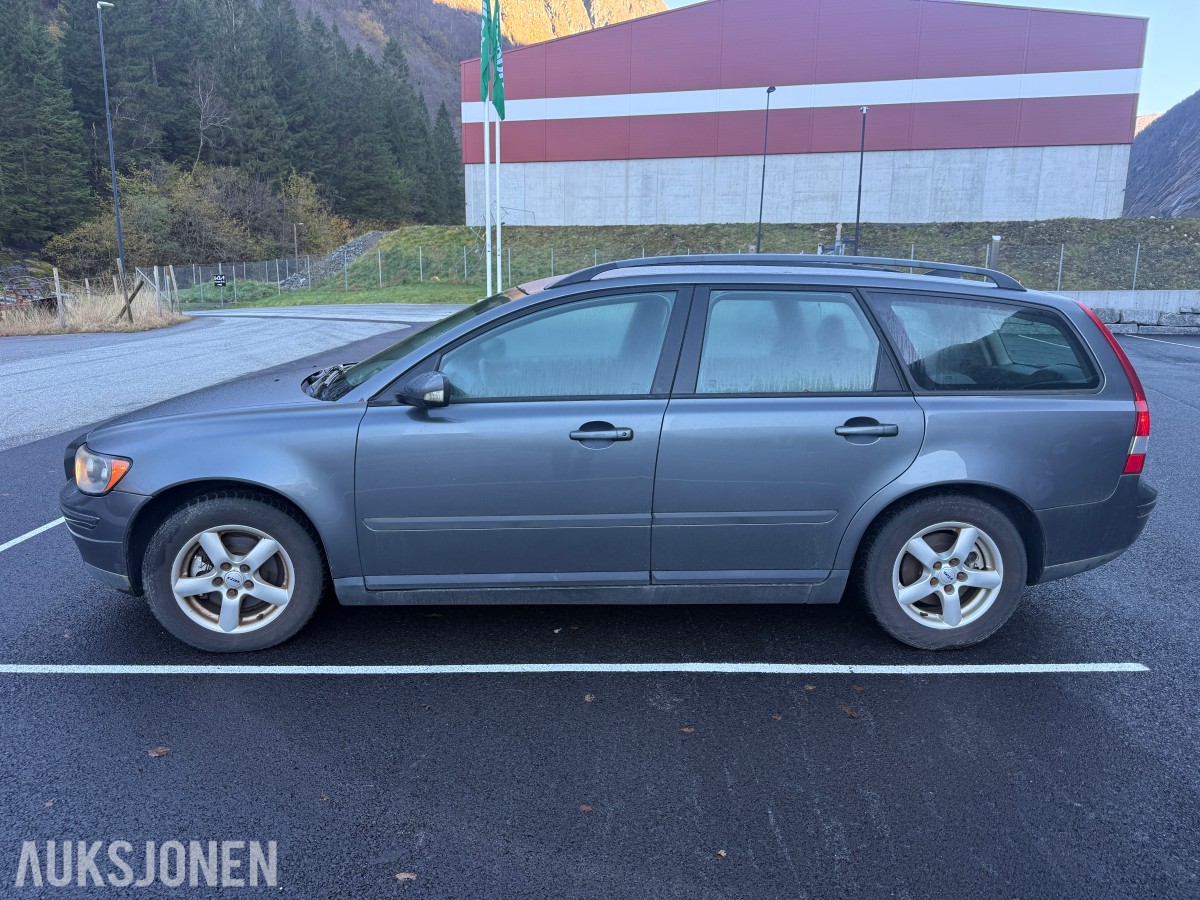 2005 Volvo V50 1.6-109 D, 200900km - Rep.objekt