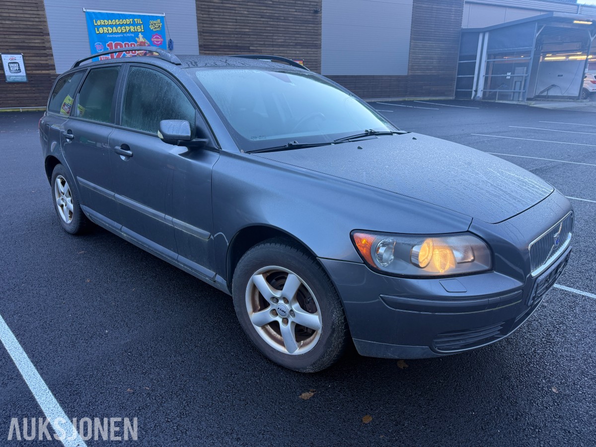 2005 Volvo V50 1.6-109 D, 200900km - Rep.objekt