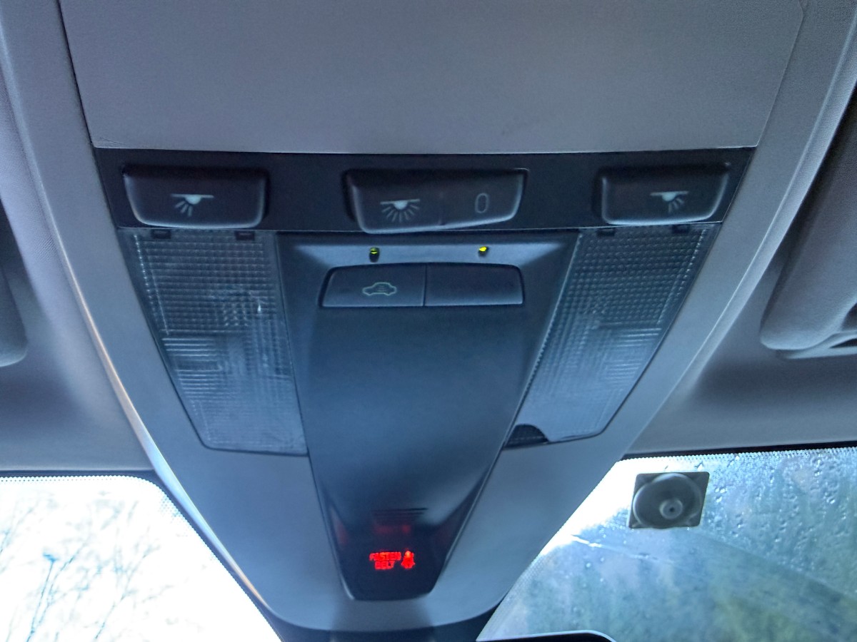 2005 Volvo V50 1.6-109 D, 200900km - Rep.objekt