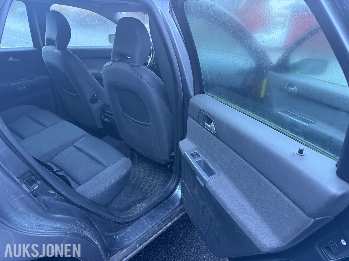 2005 Volvo V50 1.6-109 D, 200900km - Rep.objekt