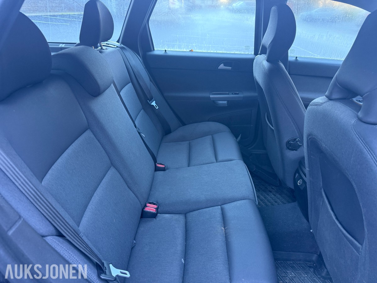2005 Volvo V50 1.6-109 D, 200900km - Rep.objekt