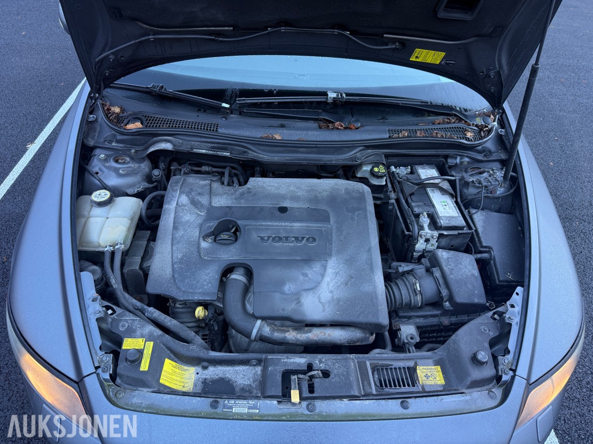 2005 Volvo V50 1.6-109 D, 200900km - Rep.objekt