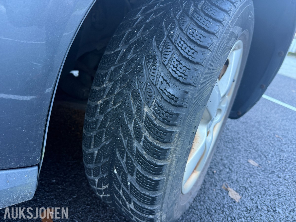 2005 Volvo V50 1.6-109 D, 200900km - Rep.objekt