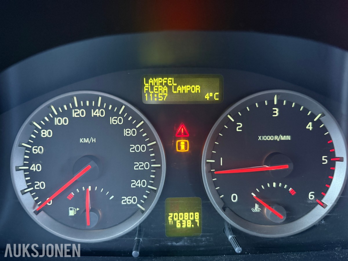2005 Volvo V50 1.6-109 D, 200900km - Rep.objekt