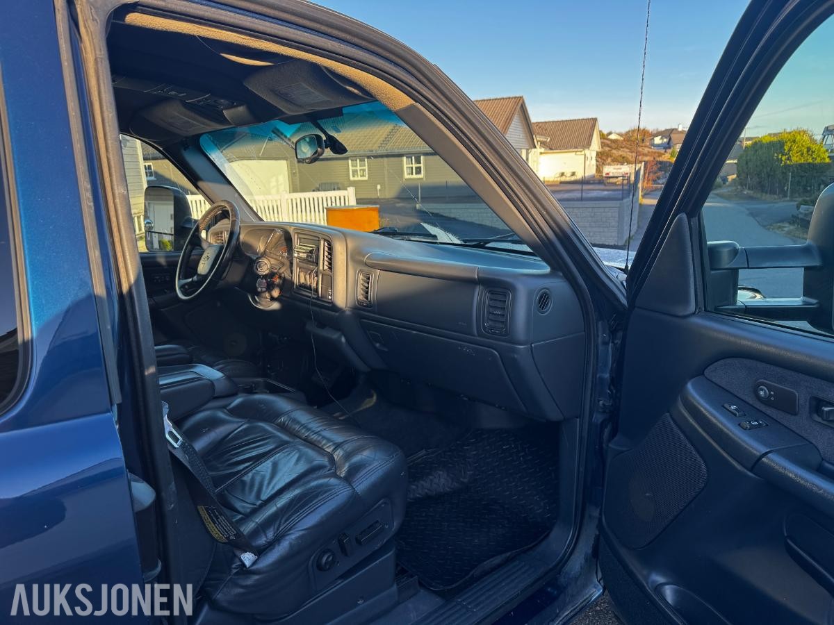2002 Chevrolet Silverado, SILVERADO 6.6-305 D 4X4, 383000km