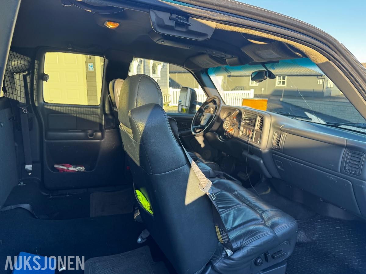 2002 Chevrolet Silverado, SILVERADO 6.6-305 D 4X4, 383000km