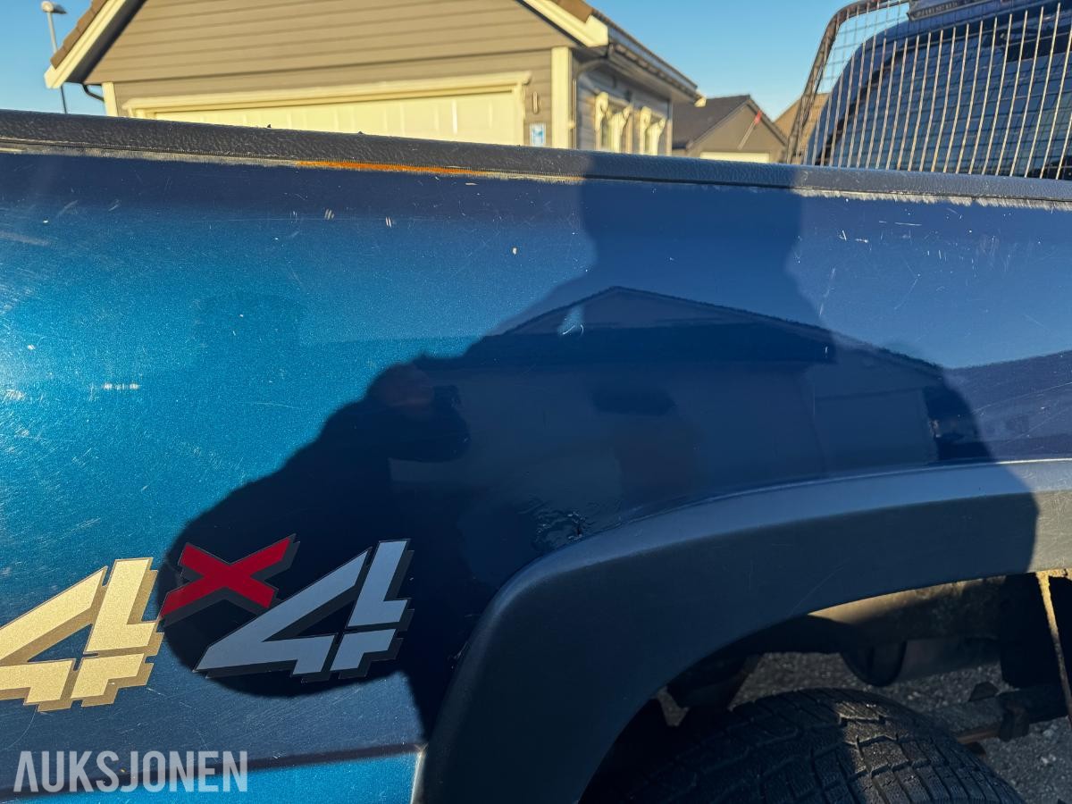 2002 Chevrolet Silverado, SILVERADO 6.6-305 D 4X4, 383000km