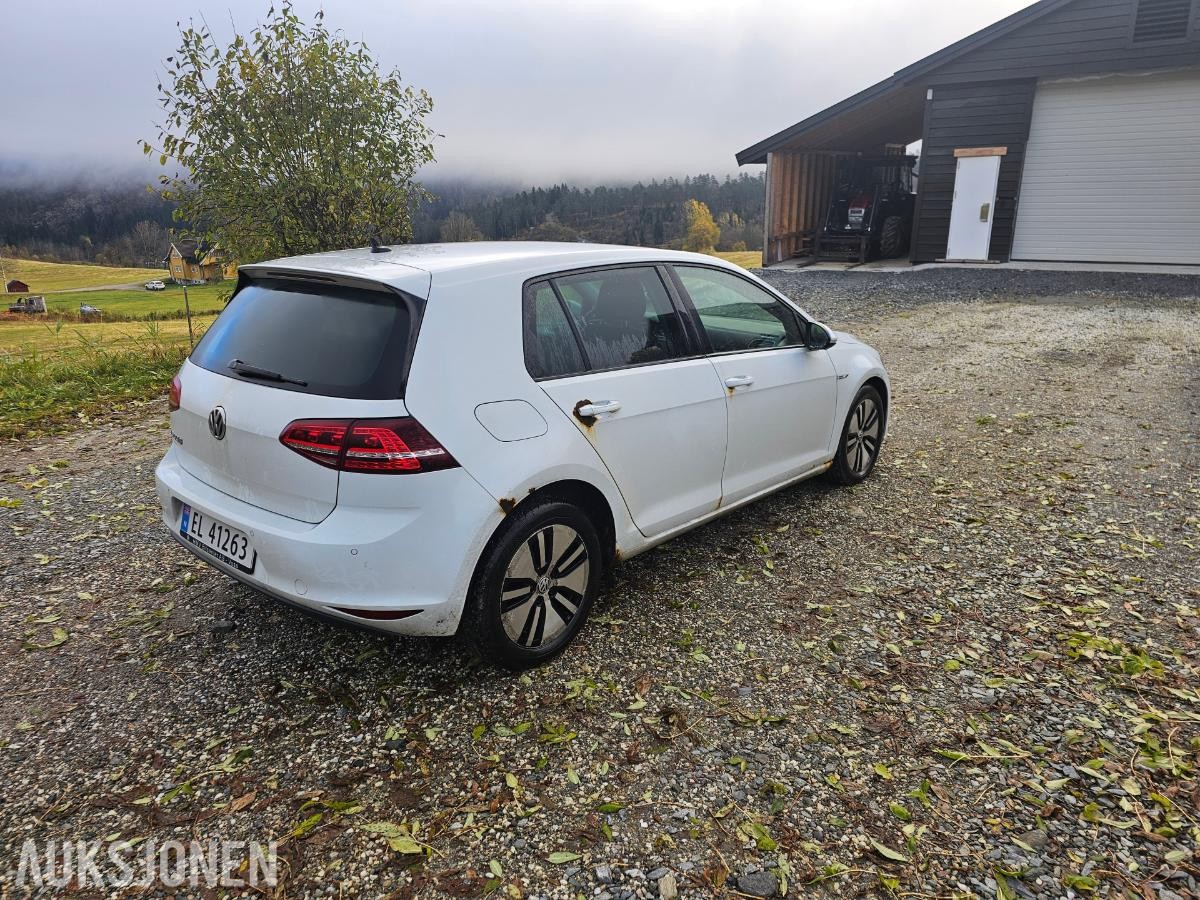 2015 Volkswagen E-Golf Adaptiv cruisekontroll, Ryggekamera, Navigasjon