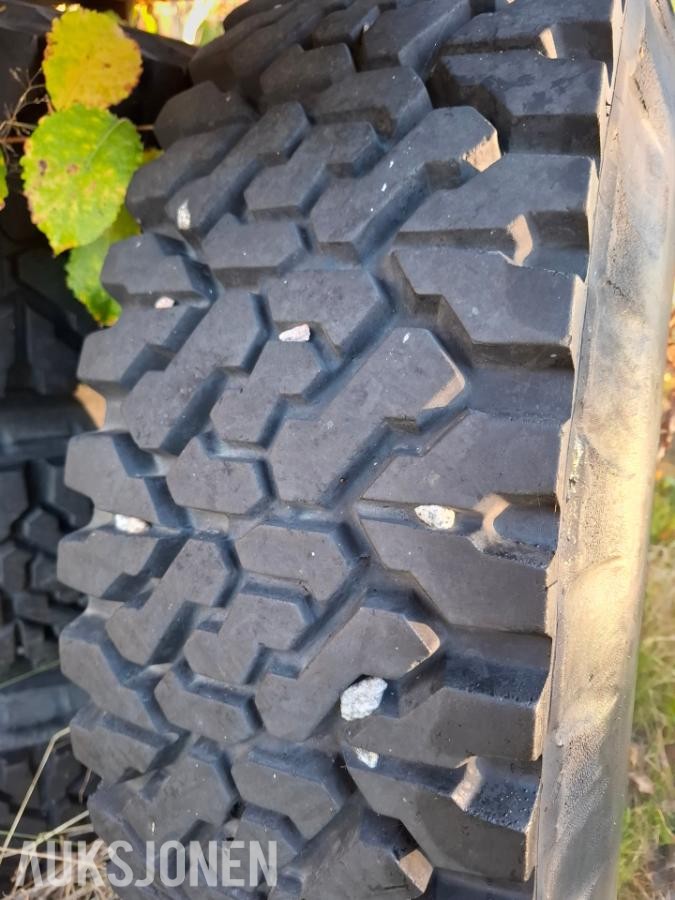 Unimog 404 felg + dekk, 4 stk