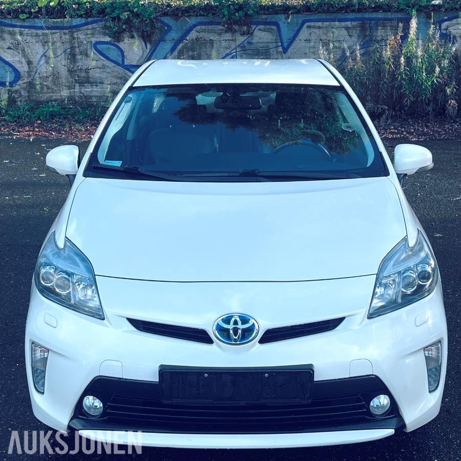 2014 TOYOTA PRIUS 1.8 HYBRID 136HK ADAPTIV CRUISEKONTROLL RYGGEKAMERA