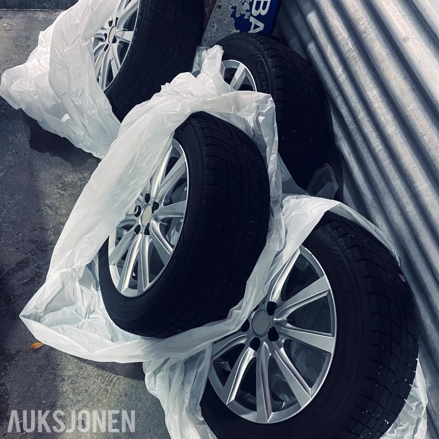 2014 TOYOTA PRIUS 1.8 HYBRID 136HK ADAPTIV CRUISEKONTROLL RYGGEKAMERA