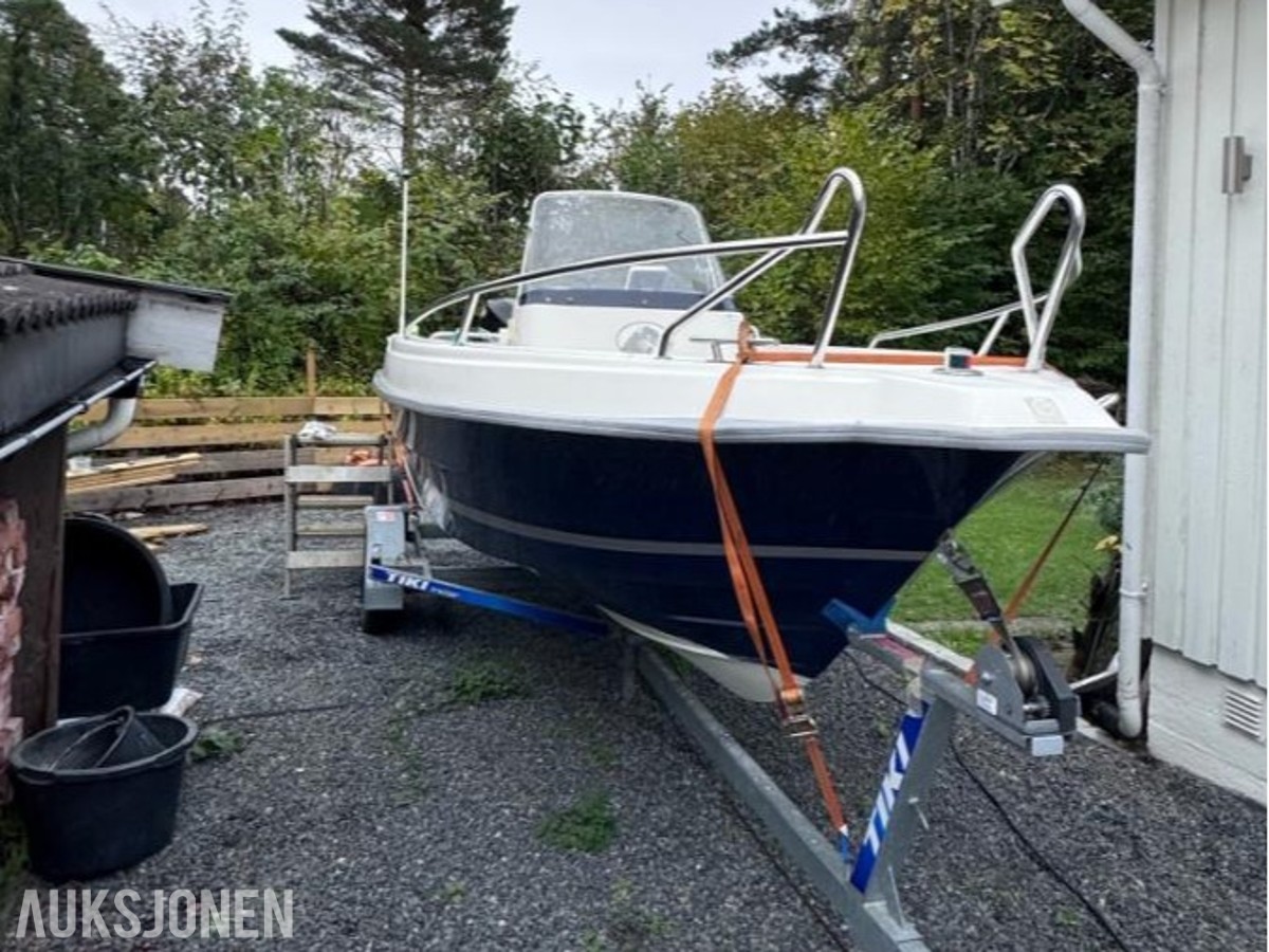 2007 Uttern S52 Exclusive – 17 fot – 75 hk Mercury – 678 timer