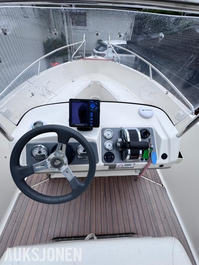 2007 Uttern S52 Exclusive – 17 fot – 75 hk Mercury – 678 timer
