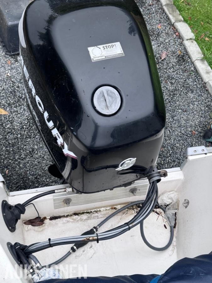 2007 Uttern S52 Exclusive – 17 fot – 75 hk Mercury – 678 timer