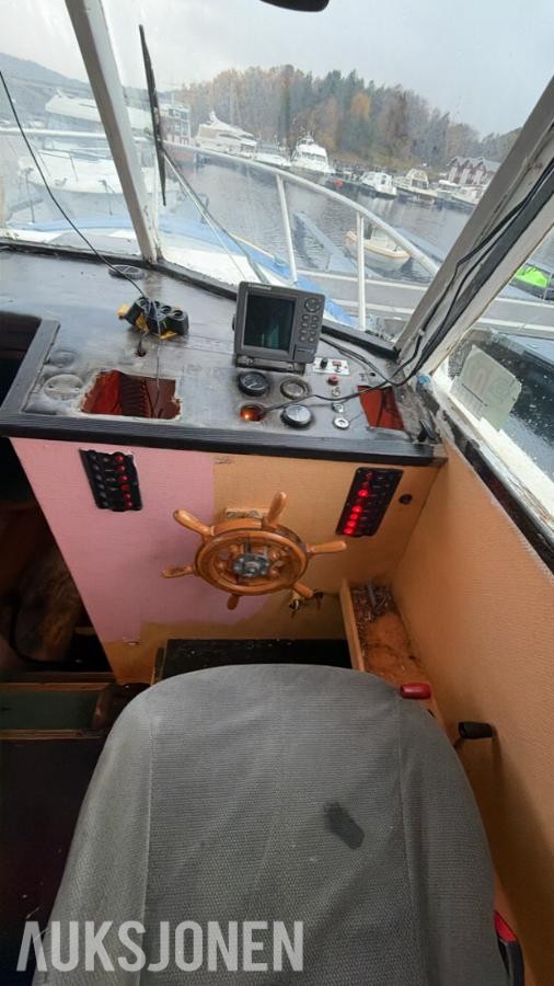 35 fot kystcruiser, med perkins 6 motor.