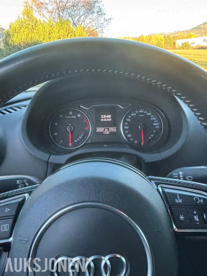 2014 Audi A3 1.2 105hk bensin automat s-line 142500km
