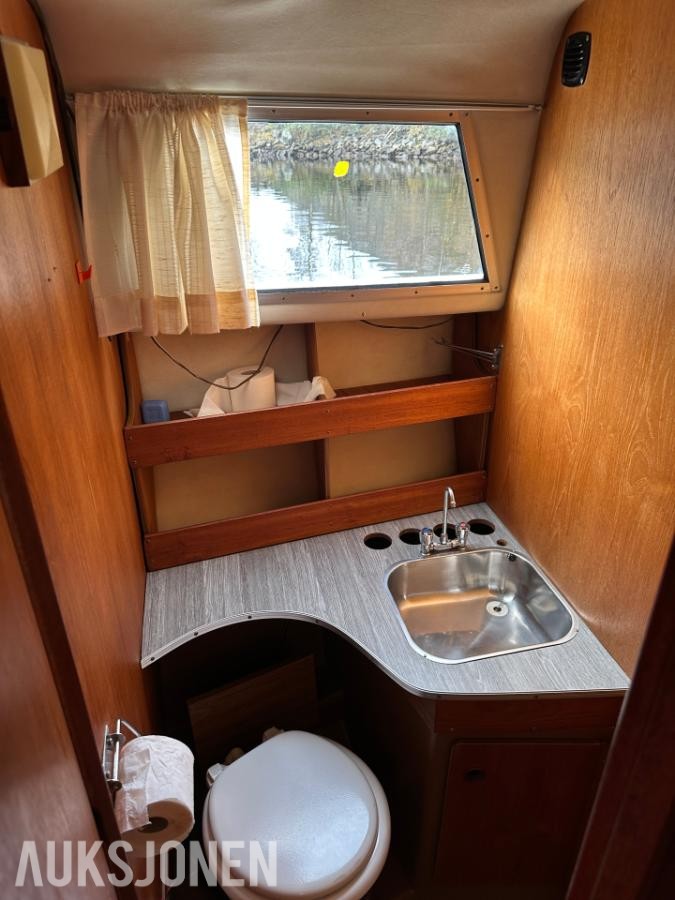 1983 Neptim 8000 | 26fot | fritidsbåt