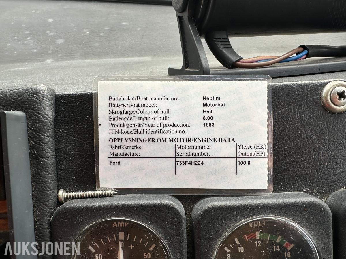 1983 Neptim 8000 | 26fot | fritidsbåt
