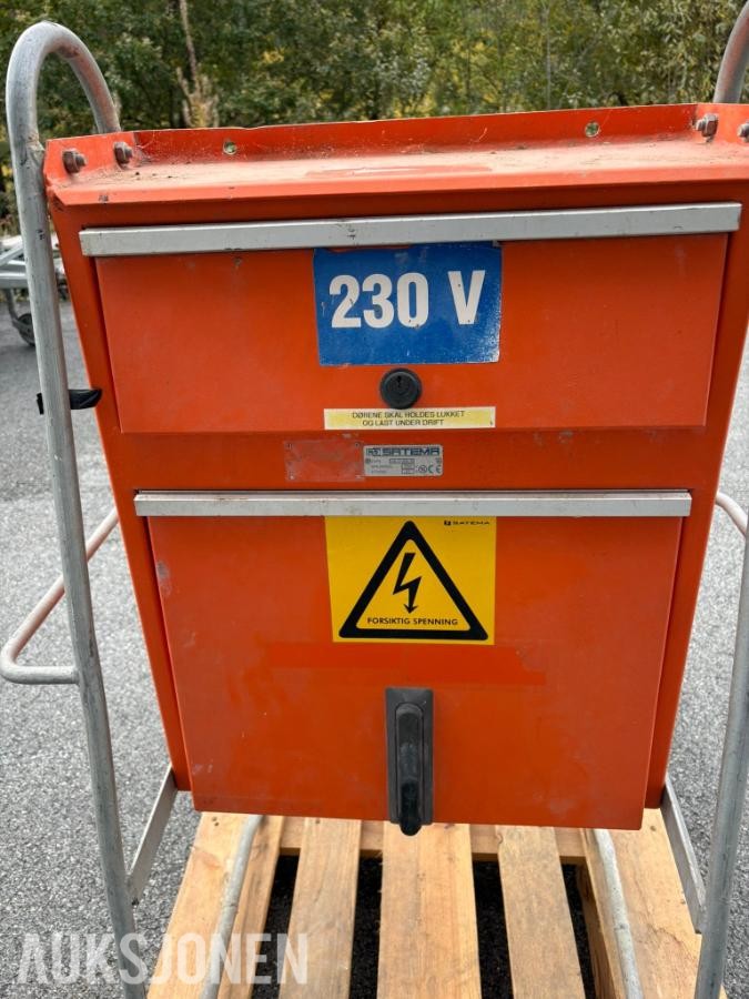 Diverse utstyr for betongentreprenør Forbruksmateriell og verktøy/måleutstyr