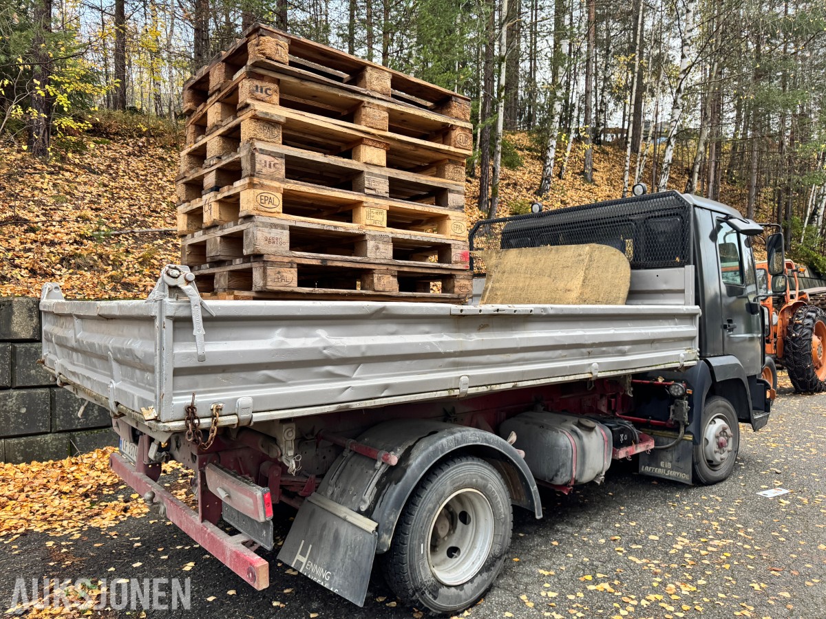 2001 MAN LE160C planbil med tipp