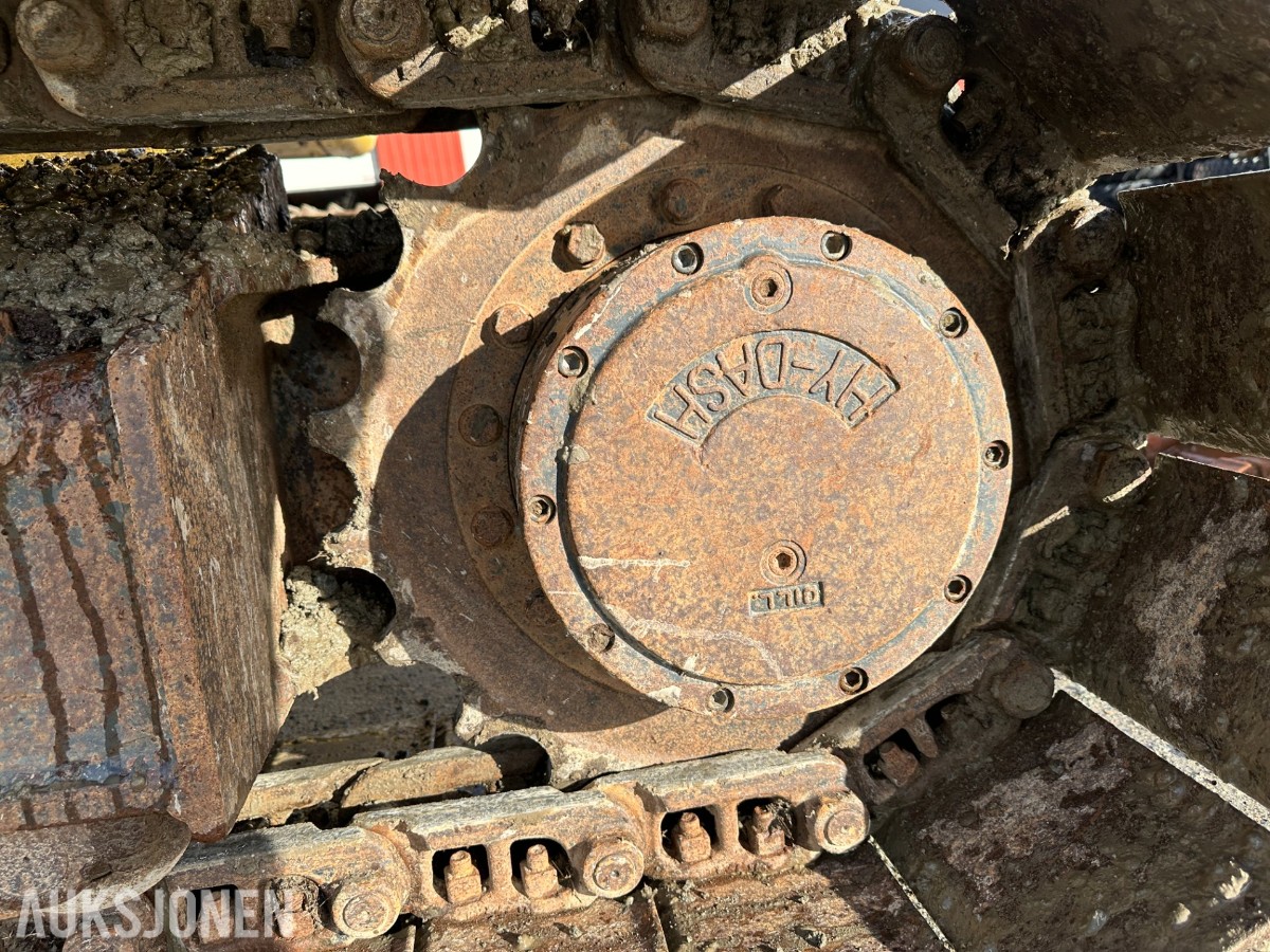 2004 Komatsu PC130-7K gravemaskin /beltegraver
