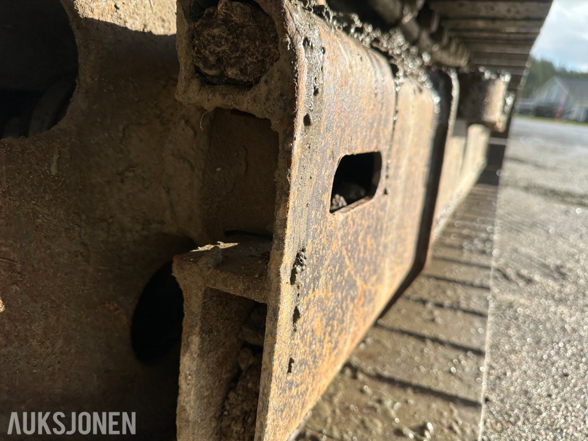 2004 Komatsu PC130-7K gravemaskin /beltegraver