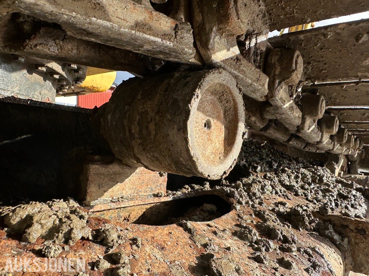 2004 Komatsu PC130-7K gravemaskin /beltegraver