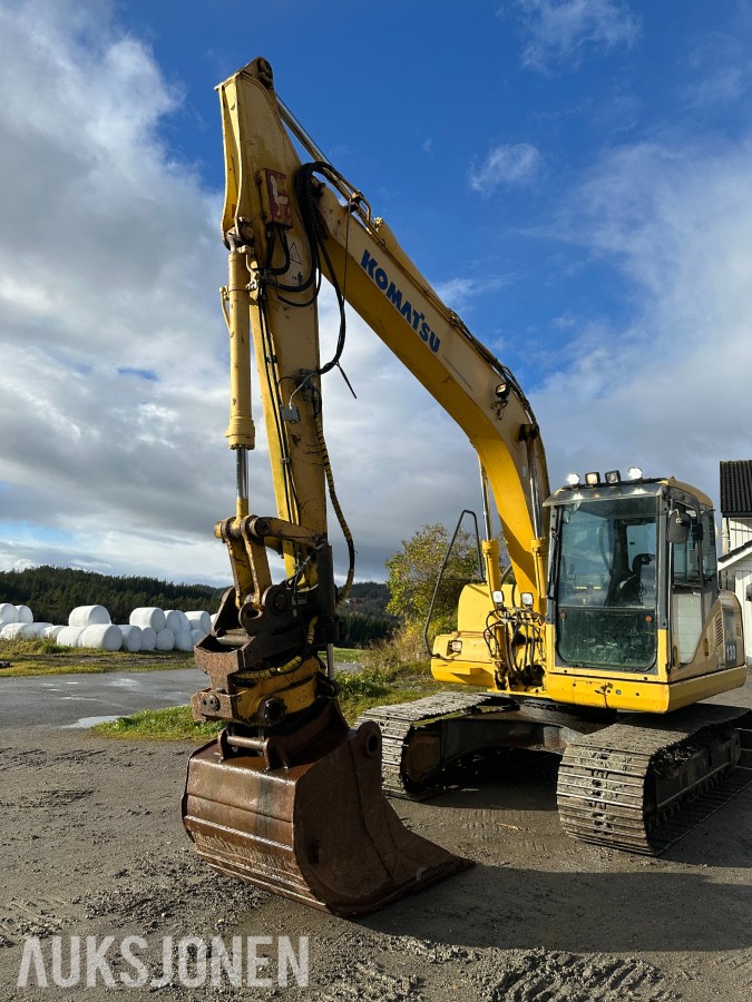 2004 Komatsu PC130-7K gravemaskin /beltegraver