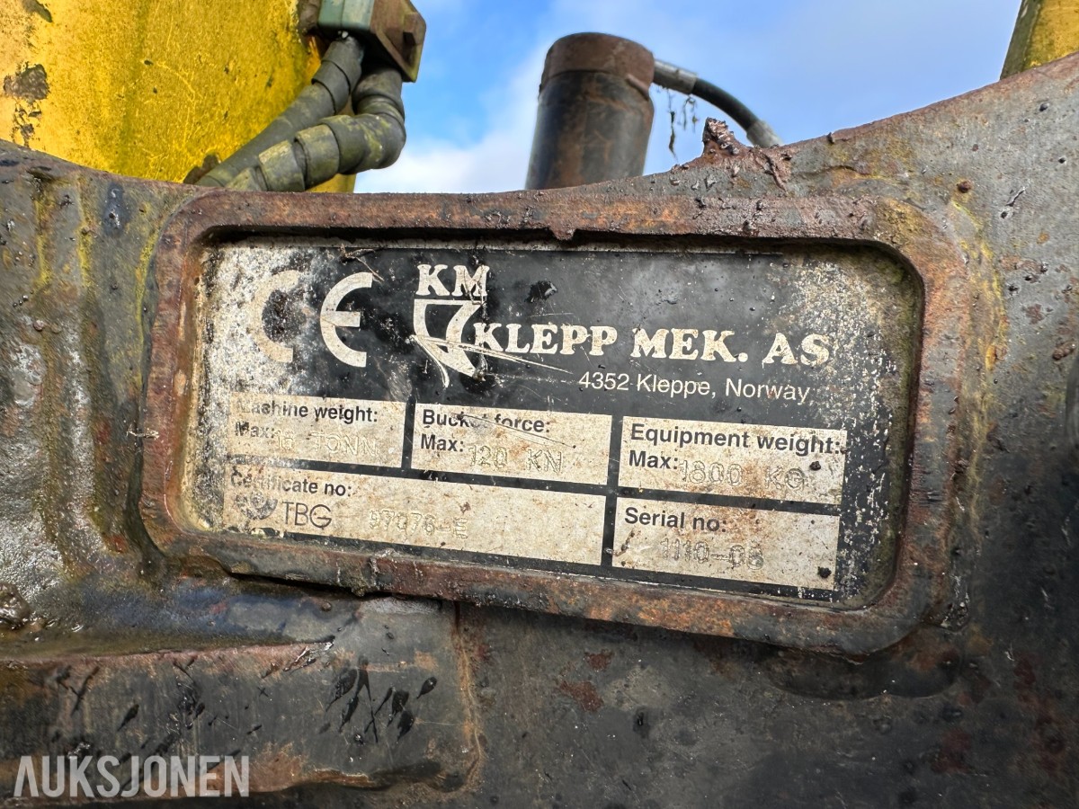 2004 Komatsu PC130-7K gravemaskin /beltegraver
