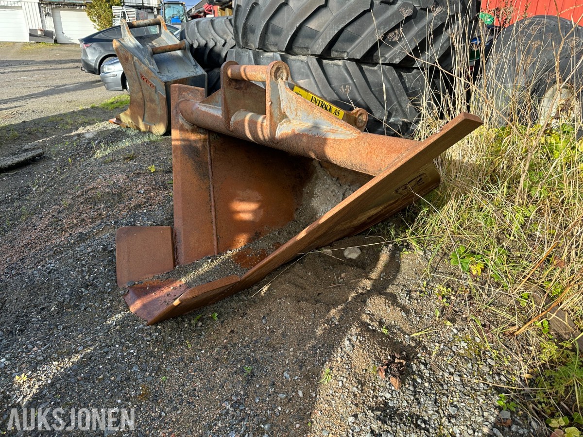 2004 Komatsu PC130-7K gravemaskin /beltegraver