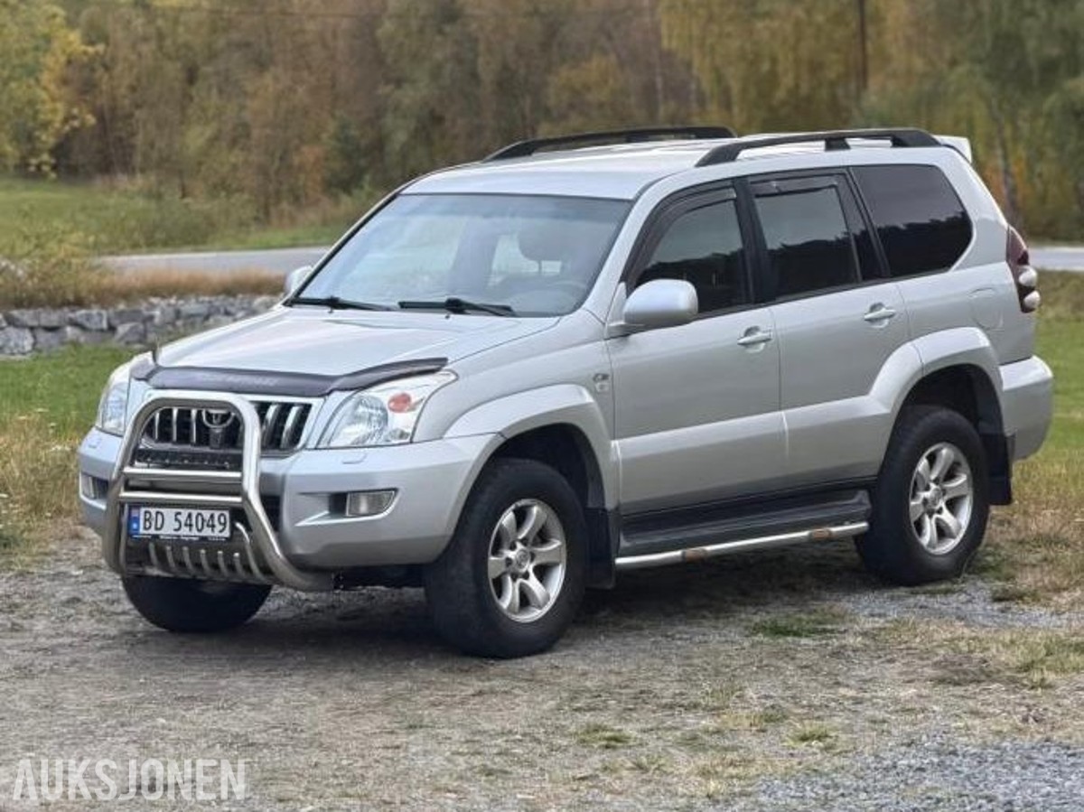 2003 Toyota Land Cruiser 3.0 Diesel 163hk 4WD Automat, Hengerfeste