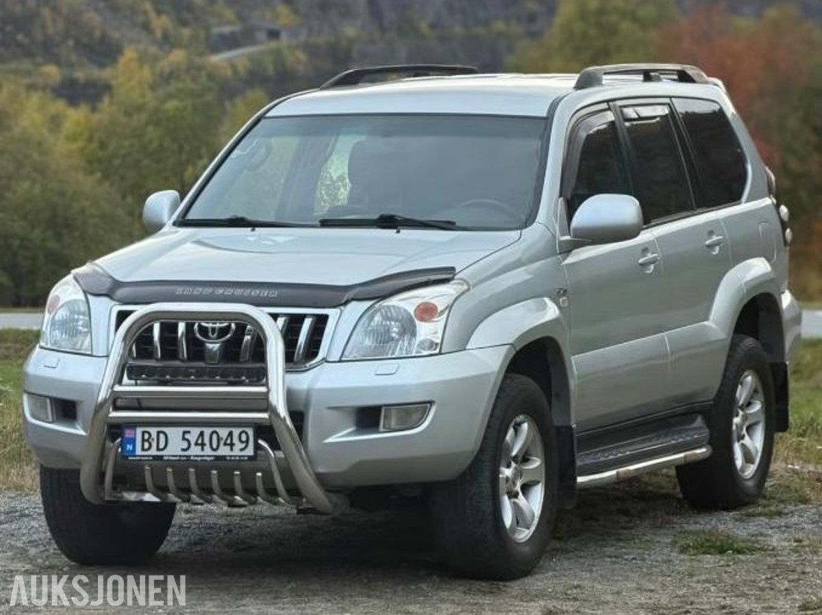 2003 Toyota Land Cruiser 3.0 Diesel 163hk 4WD Automat, Hengerfeste