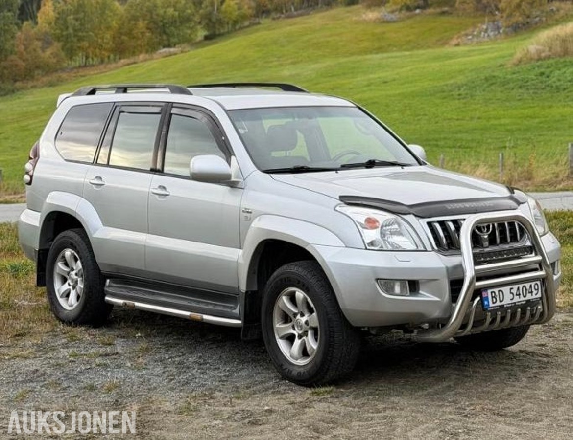 2003 Toyota Land Cruiser 3.0 Diesel 163hk 4WD Automat, Hengerfeste