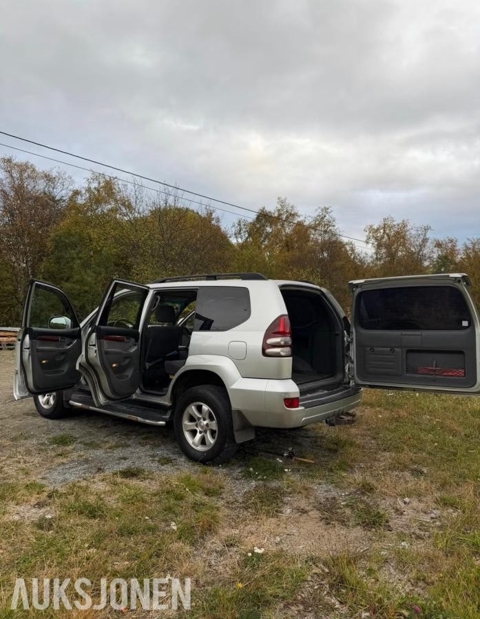 2003 Toyota Land Cruiser 3.0 Diesel 163hk 4WD Automat, Hengerfeste