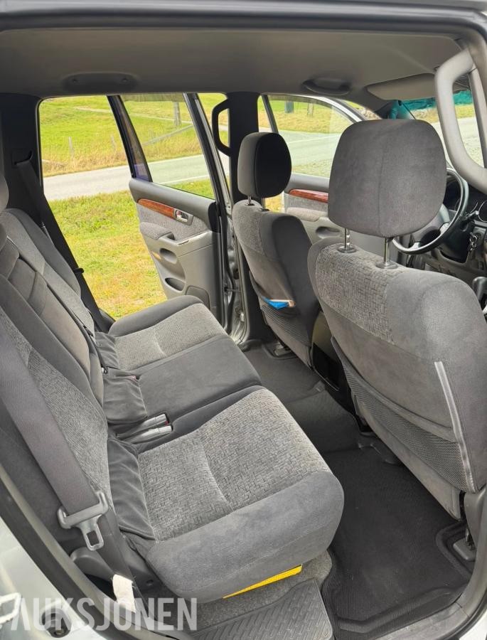 2003 Toyota Land Cruiser 3.0 Diesel 163hk 4WD Automat, Hengerfeste