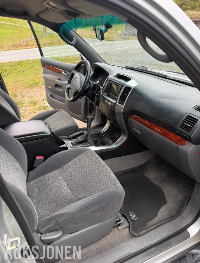 2003 Toyota Land Cruiser 3.0 Diesel 163hk 4WD Automat, Hengerfeste