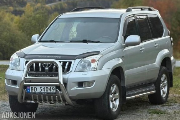 2003 Toyota Land Cruiser 3.0 Diesel 163hk 4WD Automat, Hengerfeste