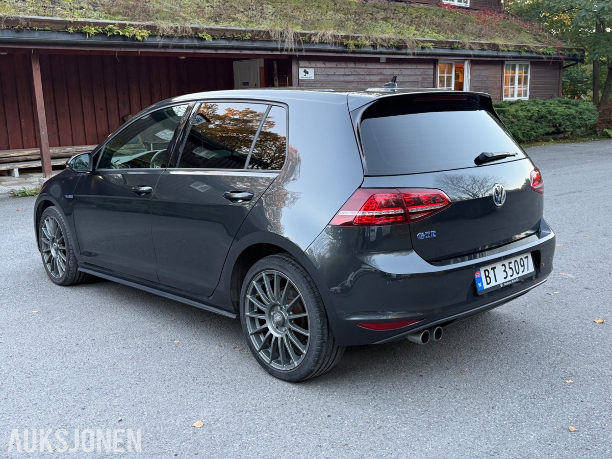 2016 VOLKSWAGEN GOLF GTE HENGERFESTE SKINN KEYLESS VARMER KAMERA ADAPTIV CRUISE