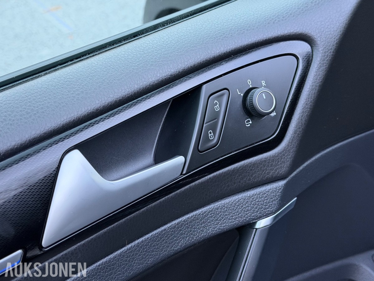 2016 VOLKSWAGEN GOLF GTE HENGERFESTE SKINN KEYLESS VARMER KAMERA ADAPTIV CRUISE