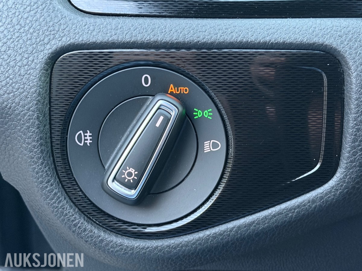 2016 VOLKSWAGEN GOLF GTE HENGERFESTE SKINN KEYLESS VARMER KAMERA ADAPTIV CRUISE