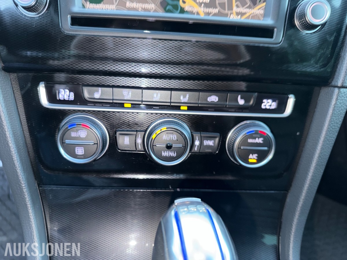 2016 VOLKSWAGEN GOLF GTE HENGERFESTE SKINN KEYLESS VARMER KAMERA ADAPTIV CRUISE
