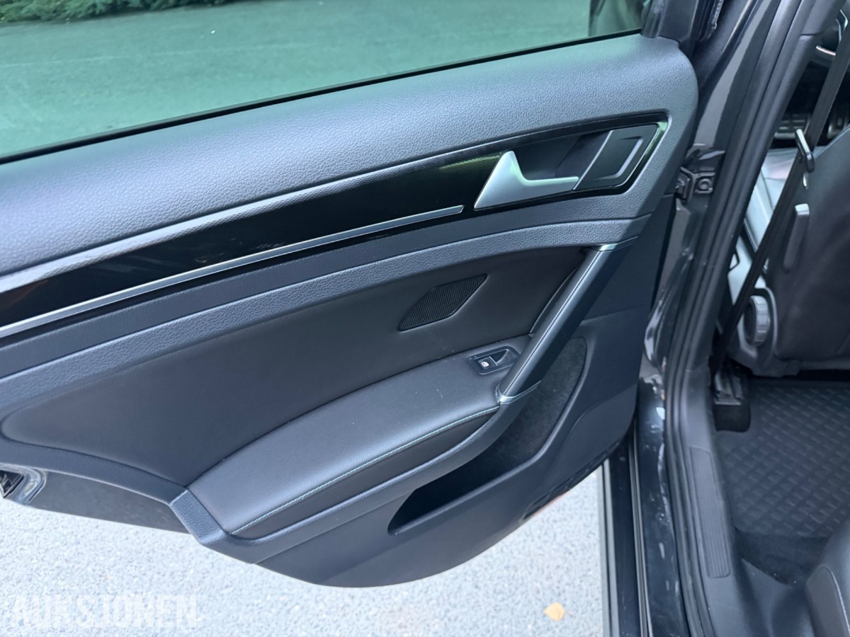 2016 VOLKSWAGEN GOLF GTE HENGERFESTE SKINN KEYLESS VARMER KAMERA ADAPTIV CRUISE