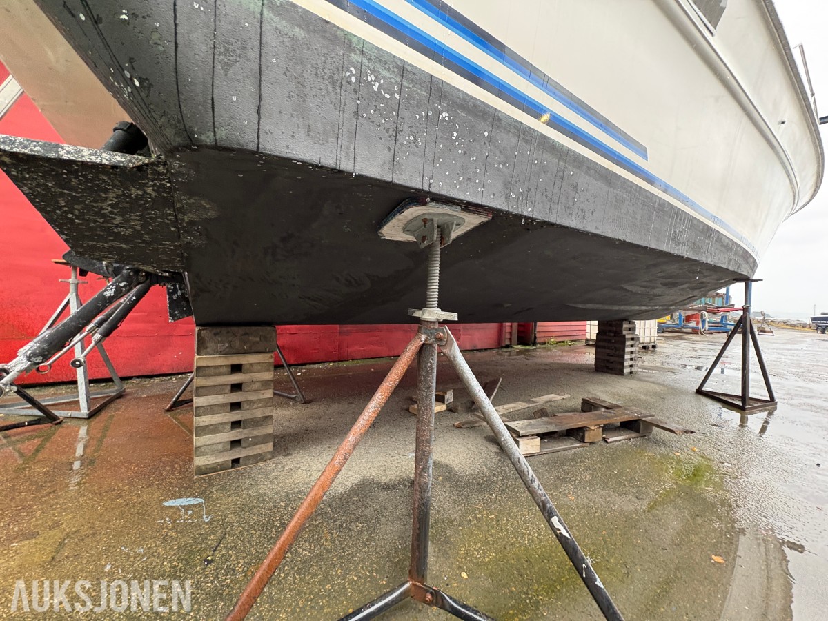 1990 Sea Ray Sundancer 310