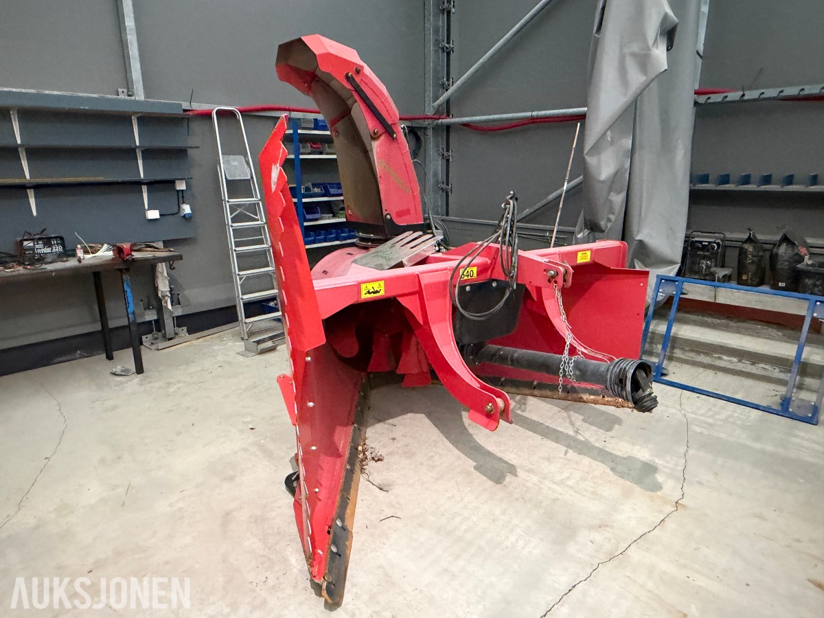 2018 Globus GSF 255-18 V-snøfres – kantvinge - kun gått en sesong!