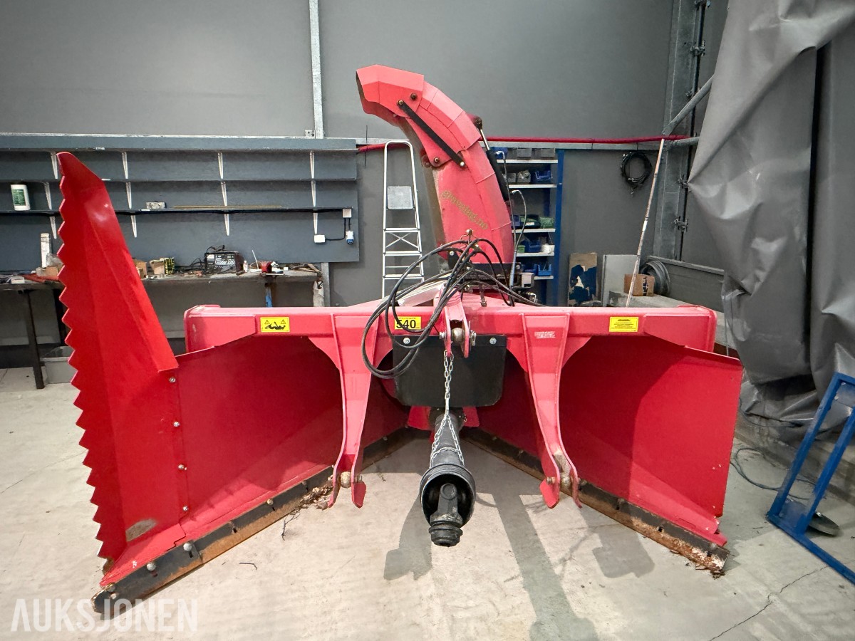 2018 Globus GSF 255-18 V-snøfres – kantvinge - kun gått en sesong!