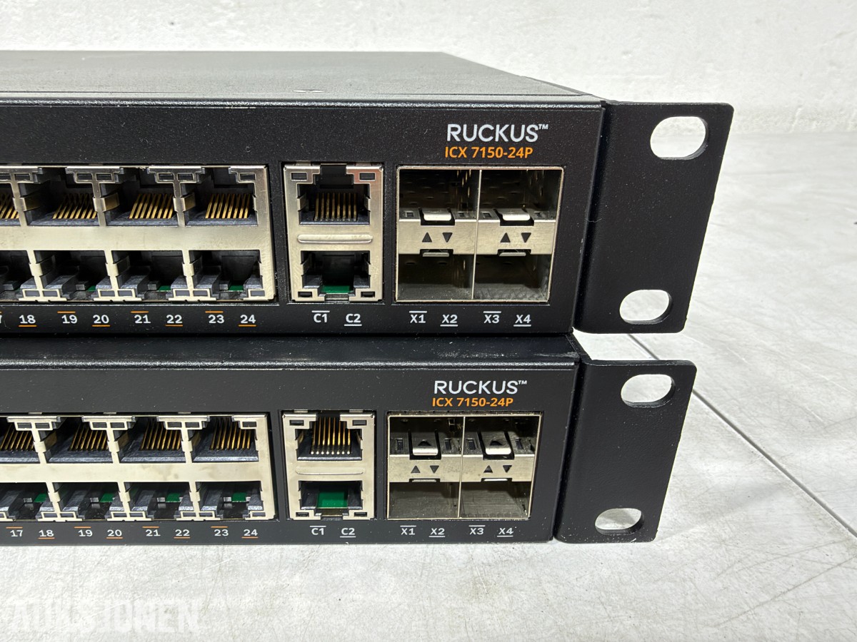 2 stk Ruckus ICX 7150-24P PoE+ nettverksswitcher
