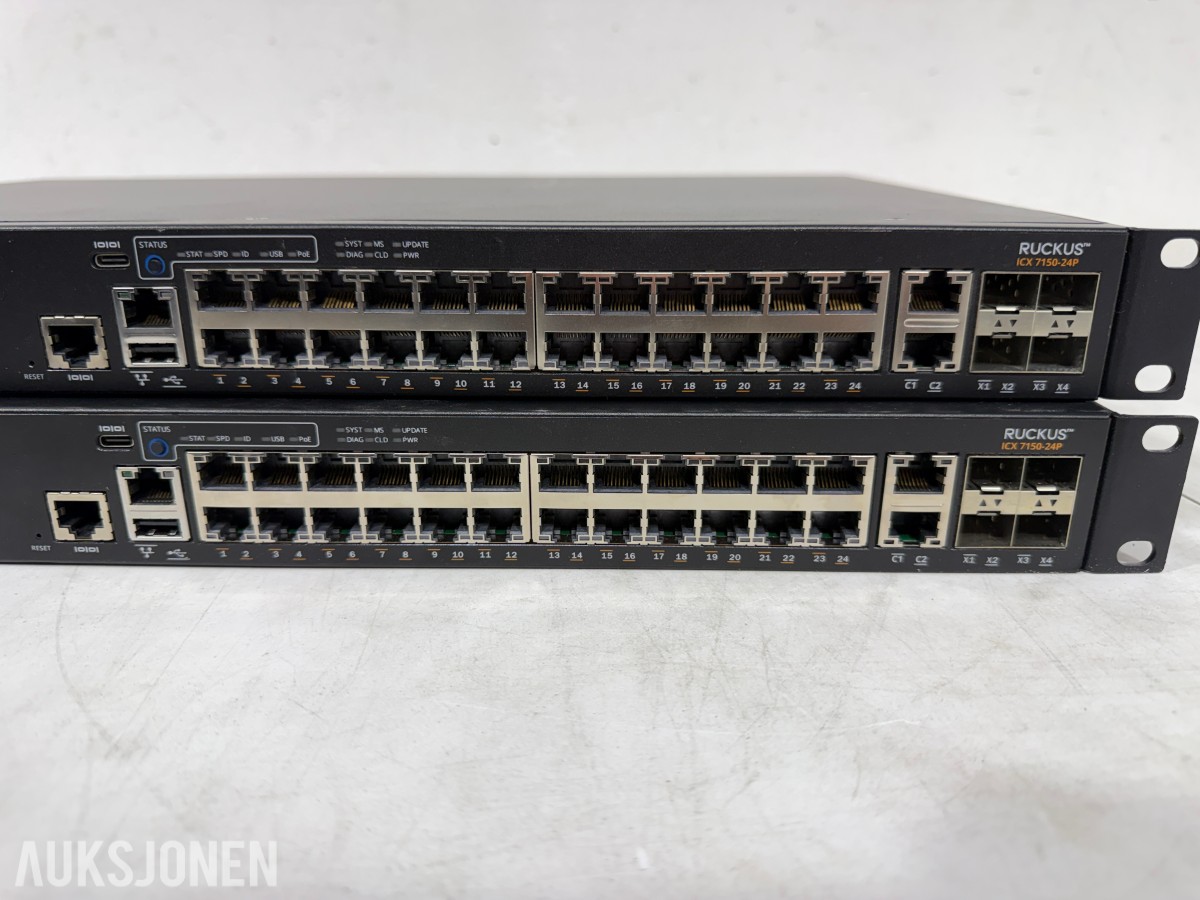 2 stk Ruckus ICX 7150-24P PoE+ nettverksswitcher